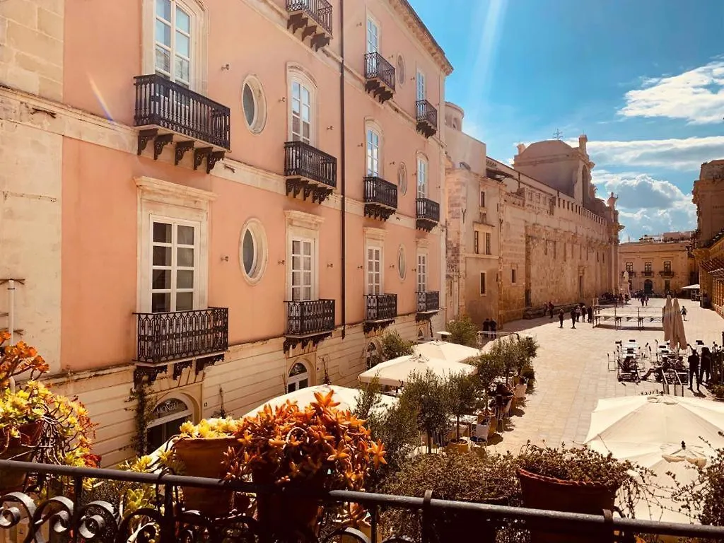 Il Salotto Di Maria Pia Bed & Breakfast Syracuse İtalya